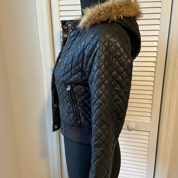 Children’s place jacket - Picture 3 of 7